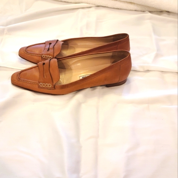 Manolo Blanhik Loafers - Picture 2 of 3